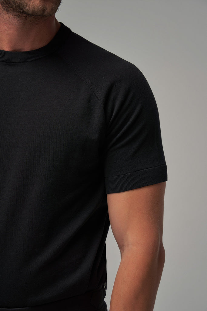 Raglan Sleeve T-Shirt - Black - Brent Wilson